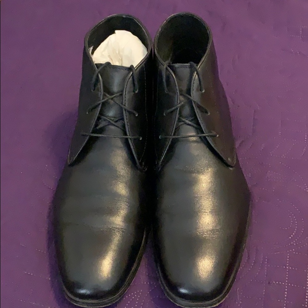 Florsheim Imperial black Chukka boots